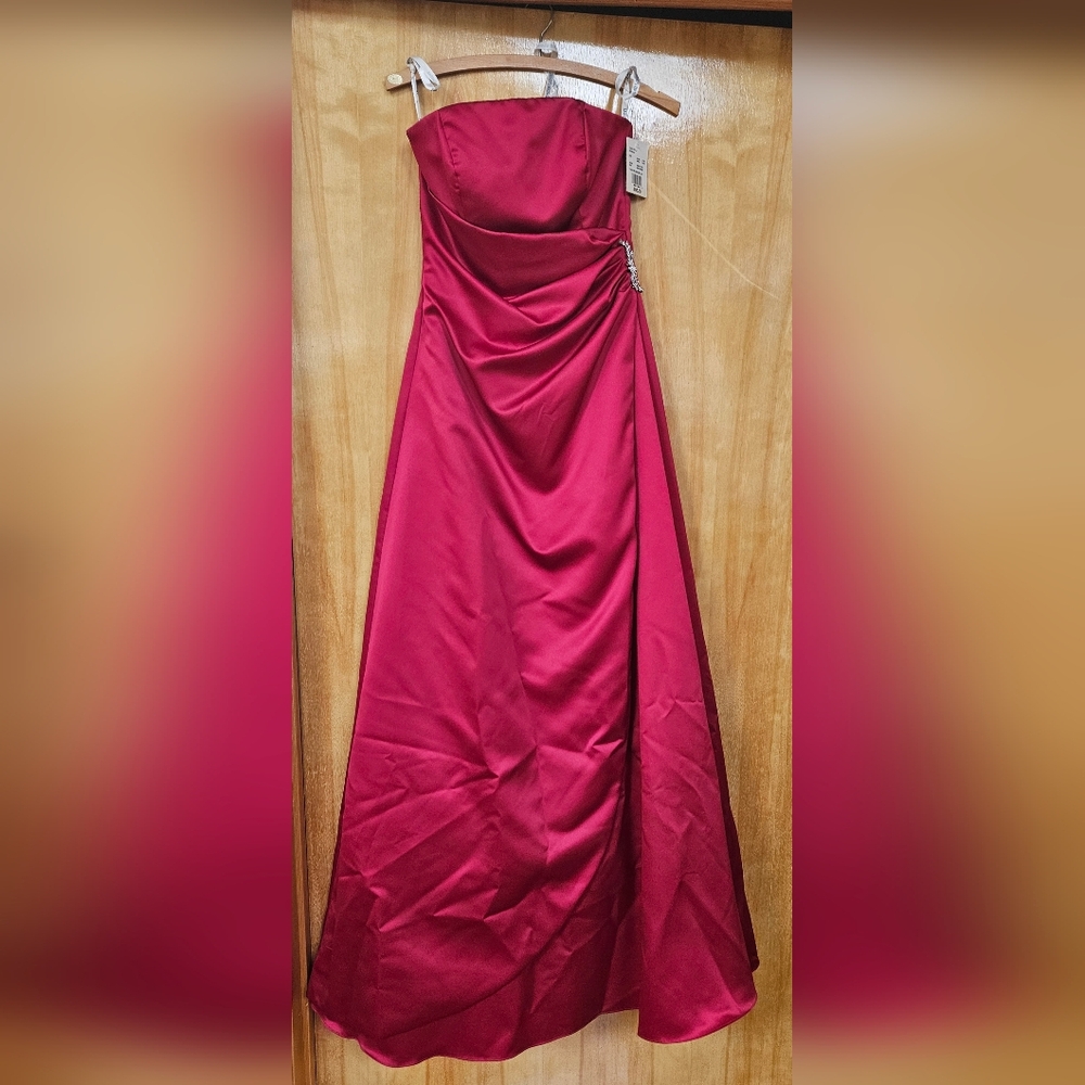 NWT Red Bridesmaid Dress From David's Bridal
